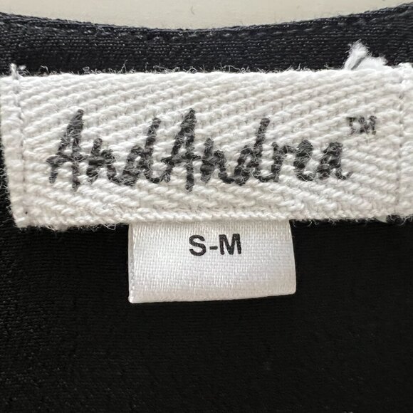 Andandrea Asymmetrical Black Tank Top - Picture 5 of 5